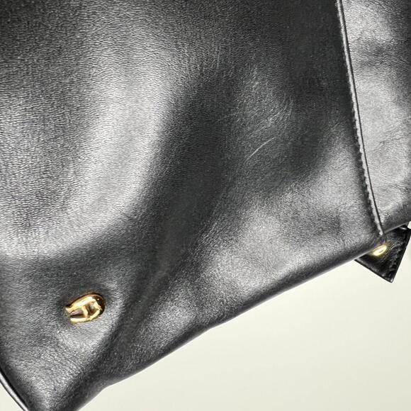 Vintage Etienne Aigner Black Leather Shoulder Bag Purse Gold Hardware Classic - Picture 11 of 11